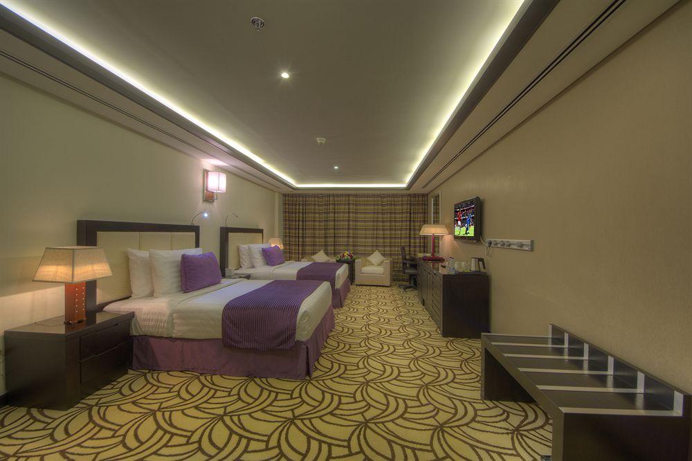 Raintree Rolla Hotel Dubai Esterno foto