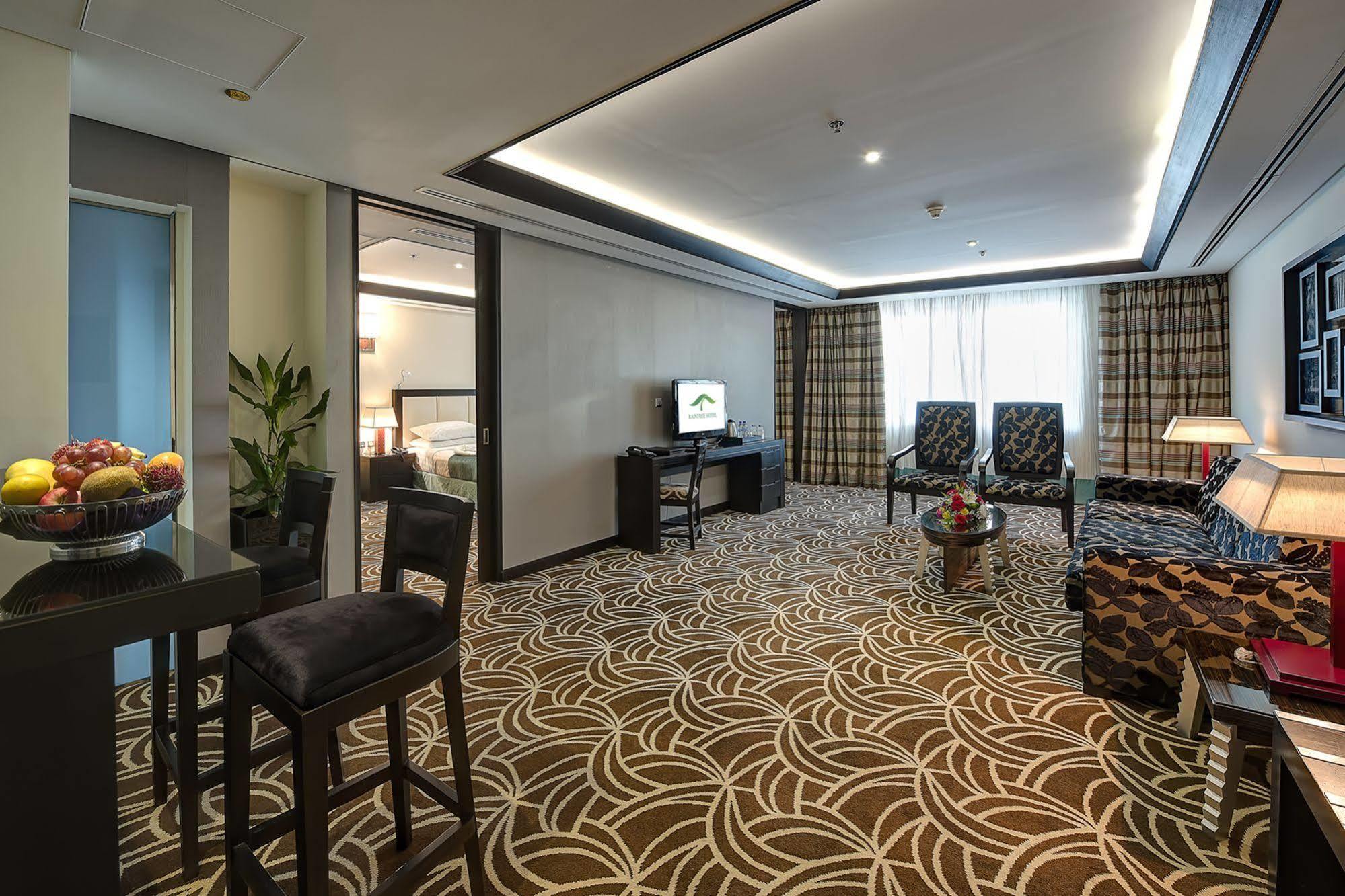 Raintree Rolla Hotel Dubai Esterno foto