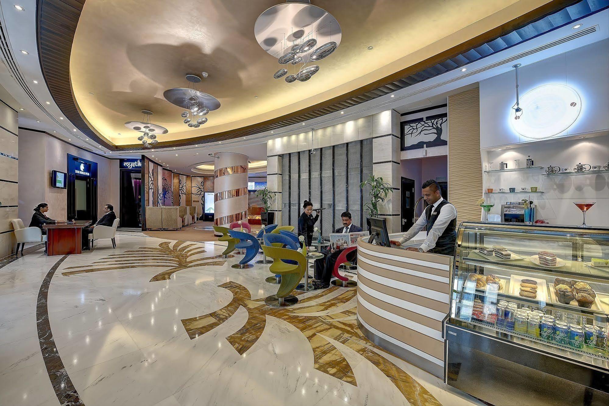 Raintree Rolla Hotel Dubai Esterno foto